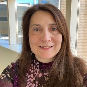 Meet your Posher, Angie